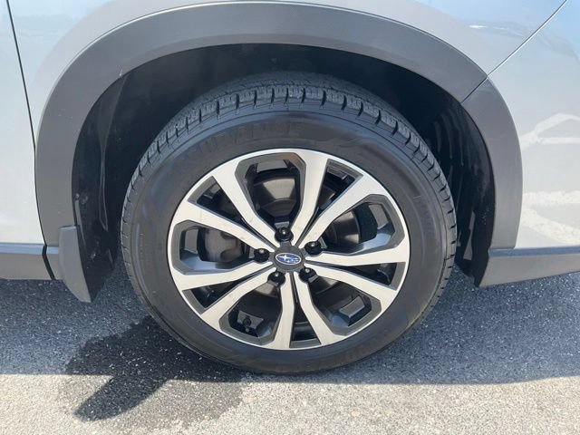 Used 2019 Subaru Forester Limited w/ Popular Package #3 AWD/4WD image 17