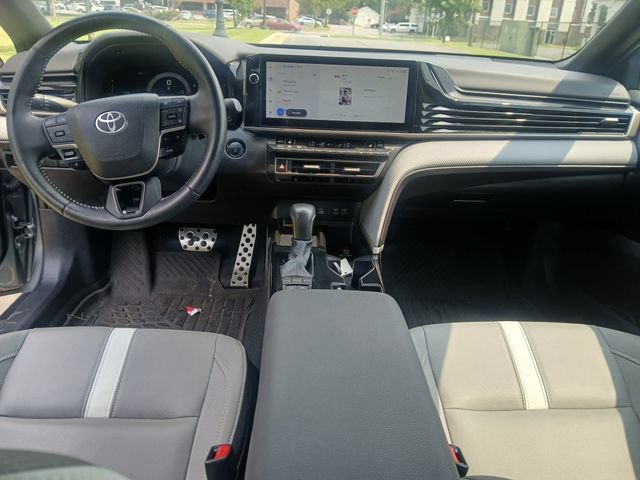 Used 2025 Toyota Camry SE w/ Multimedia Upgrade Package FWD image 40