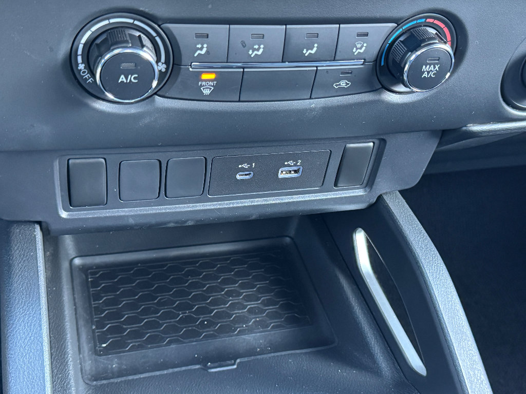 Used 2022 Nissan Frontier SV image 15