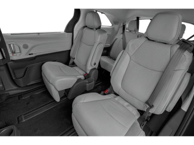 Certified 2021 Toyota Sienna Limited image 13
