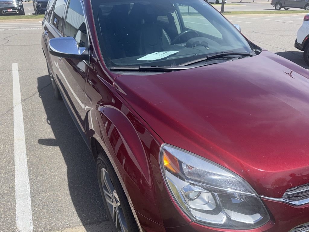 Used 2016 Chevrolet Equinox LTZ w/ Enhanced Convenience Package AWD/4WD image 2