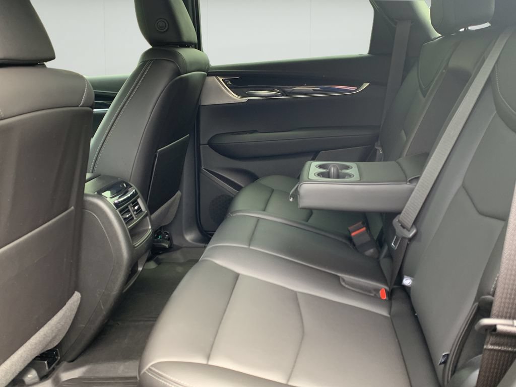 Used 2024 Cadillac XT5 Premium Luxury AWD/4WD image 17