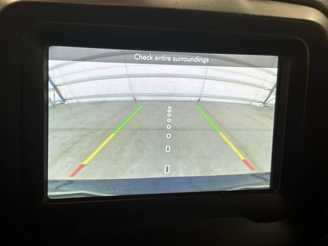 Used 2018 Jeep Renegade Latitude FWD image 15