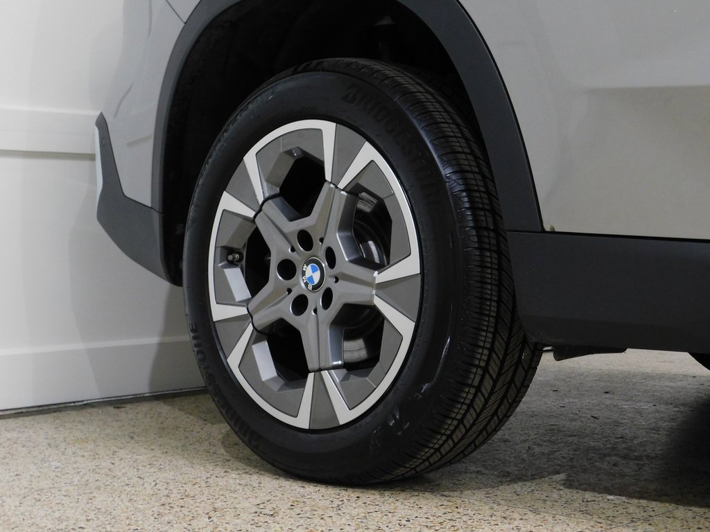 Used 2024 BMW X1 xDrive28i image 7