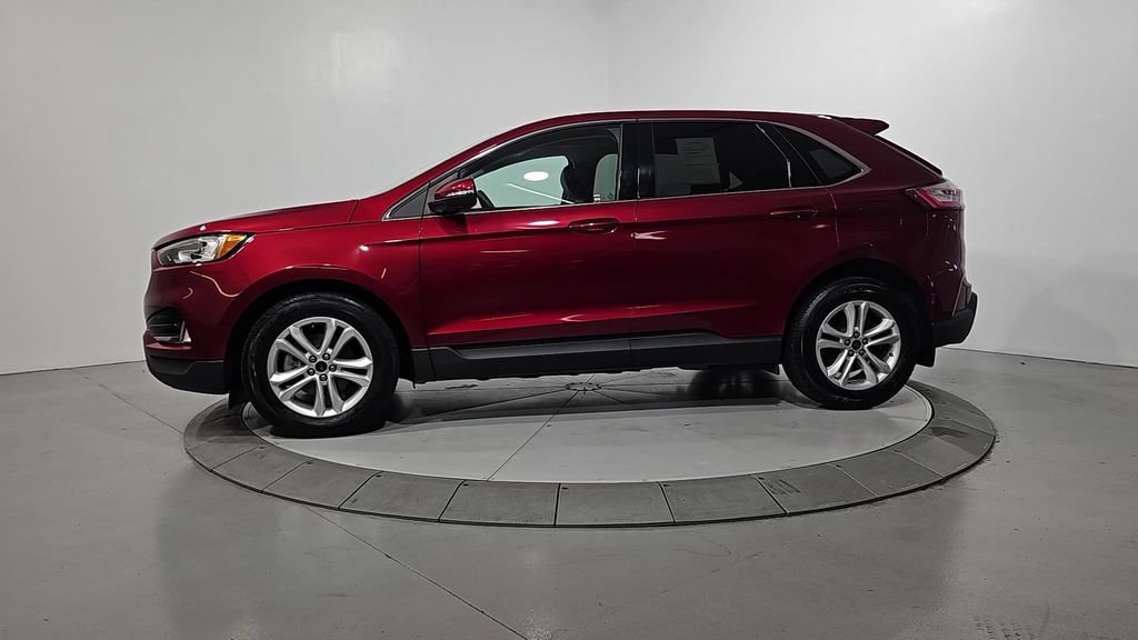 Used 2019 Ford Edge SEL w/ Equipment Group 201A FWD image 2