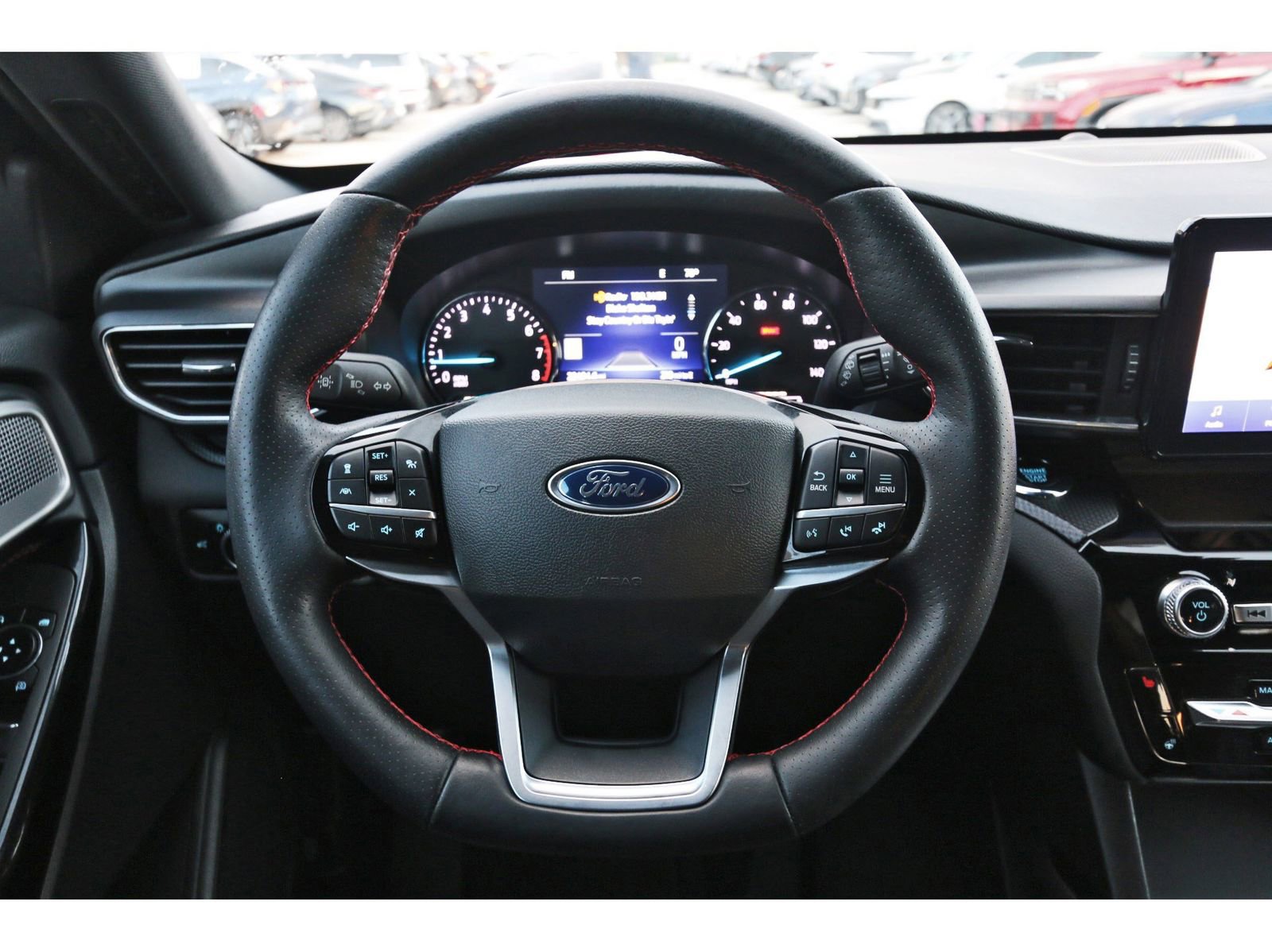 Used 2023 Ford Explorer ST-Line w/ Class IV Trailer Tow Package image 17