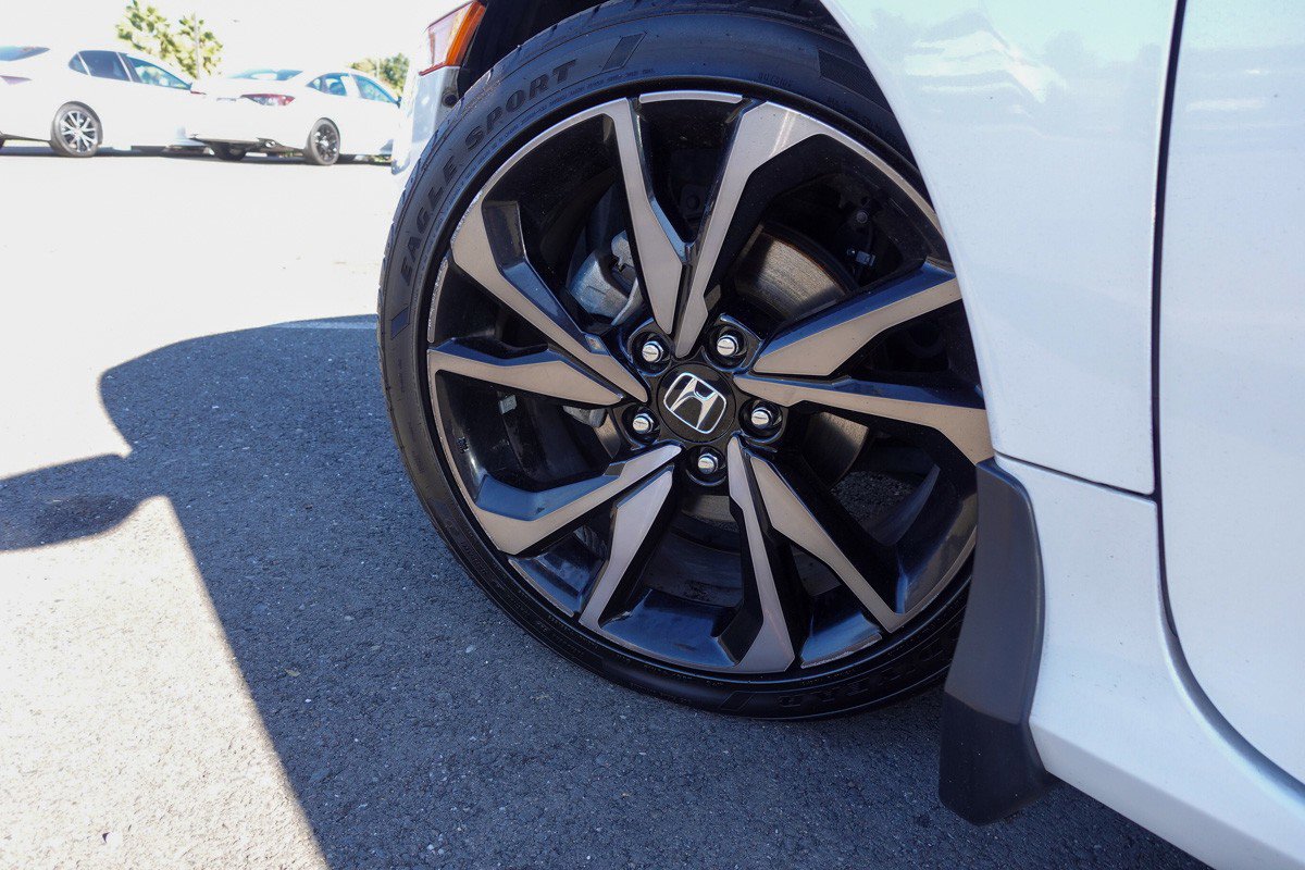 Used 2020 Honda Civic Sport image 8