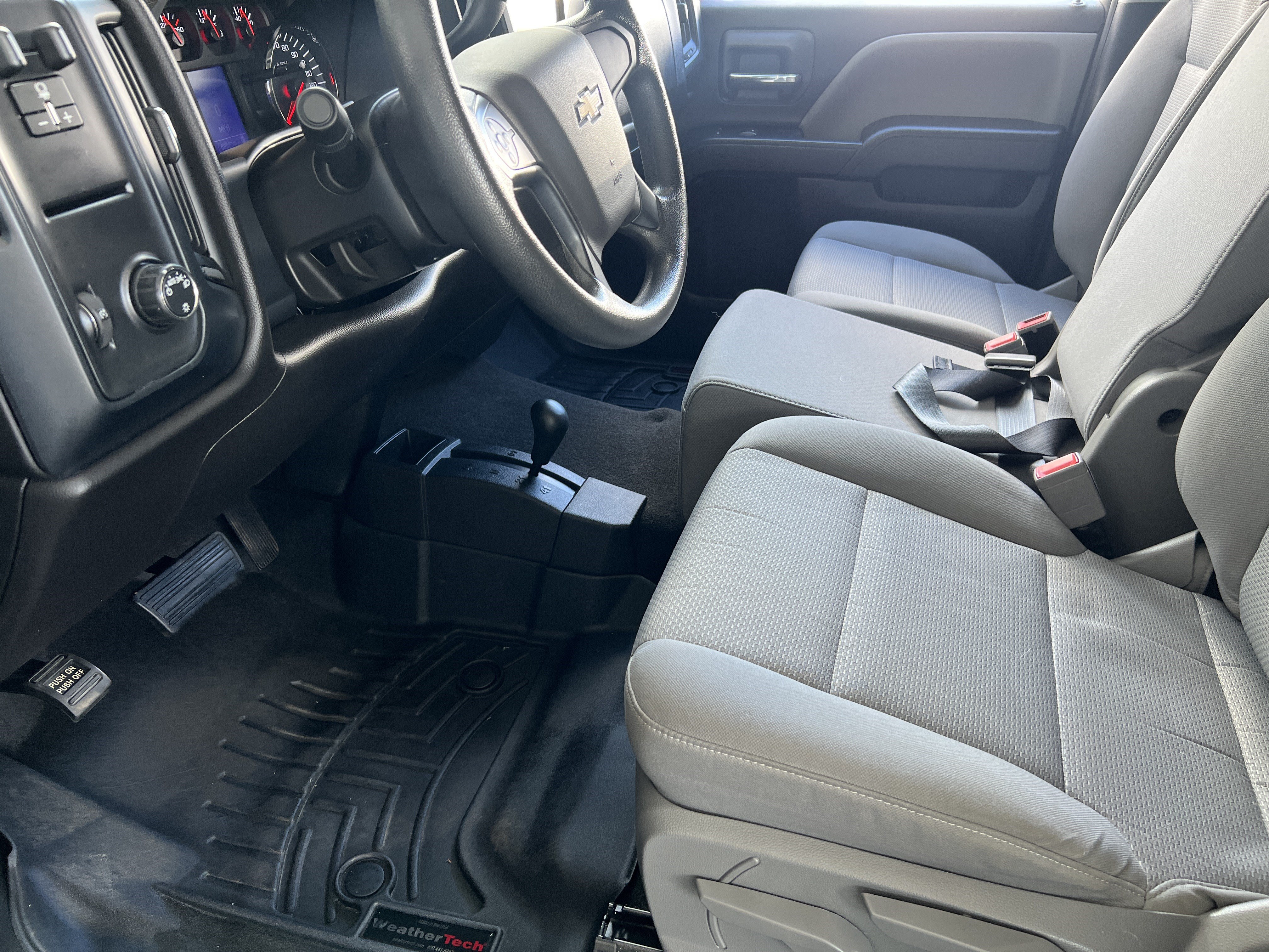 Used 2018 Chevrolet Silverado 1500 Custom w/ LPO, Black Pack AWD/4WD image 13