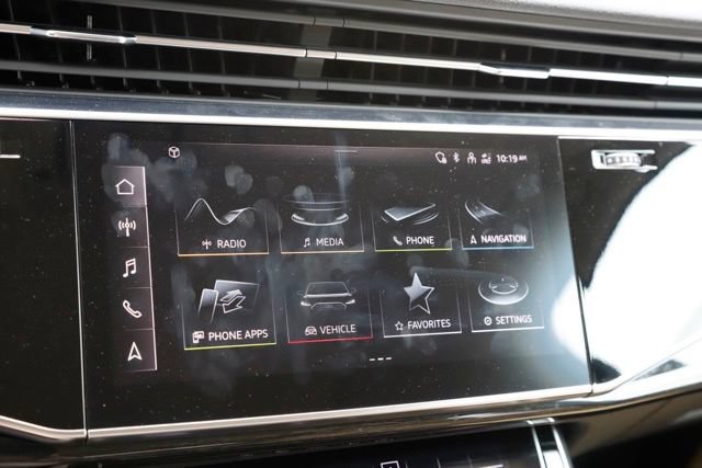 Used 2023 Audi Q7 3.0T Premium Plus w/ Premium Plus Package AWD/4WD image 25