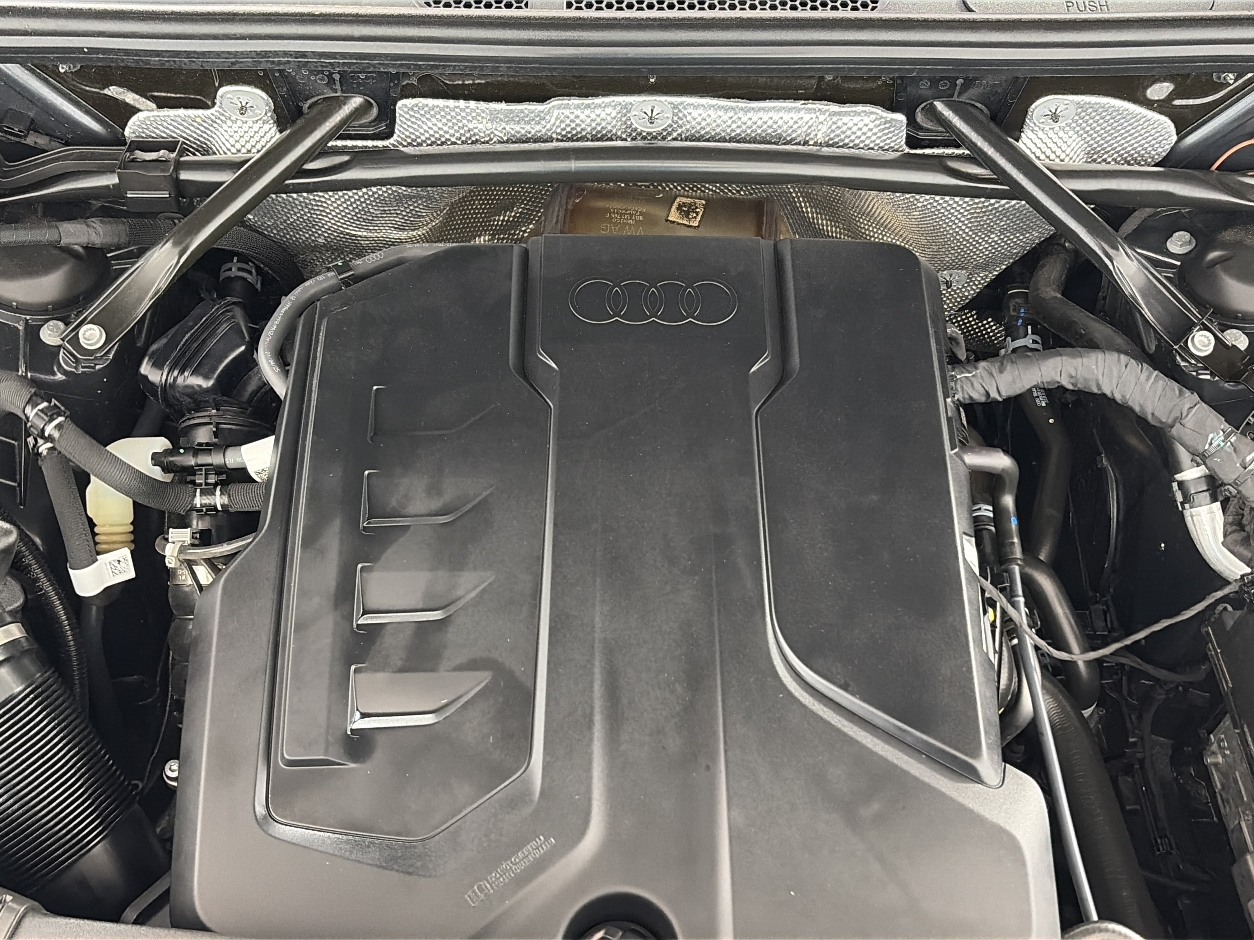 Used 2025 Audi Q5 Premium Plus w/ Premium Plus AWD/4WD image 11