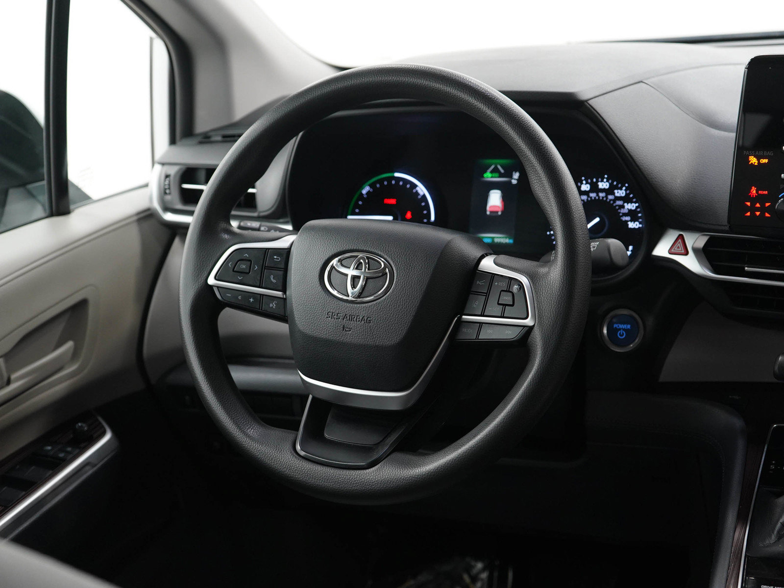 Used 2021 Toyota Sienna LE AWD/4WD image 15