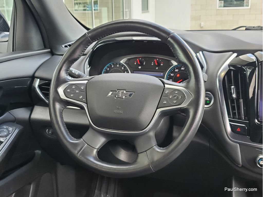Used 2022 Chevrolet Traverse RS FWD image 30