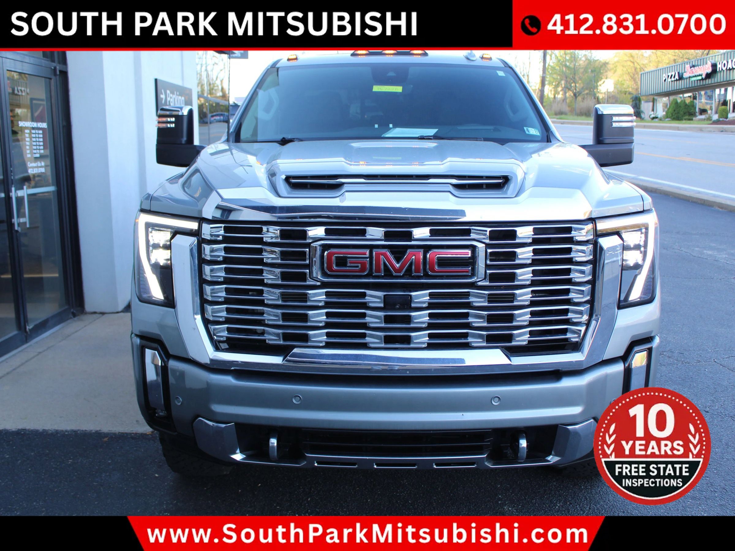 Used 2024 GMC Sierra 2500 Denali w/ Denali Reserve Package AWD/4WD image 4