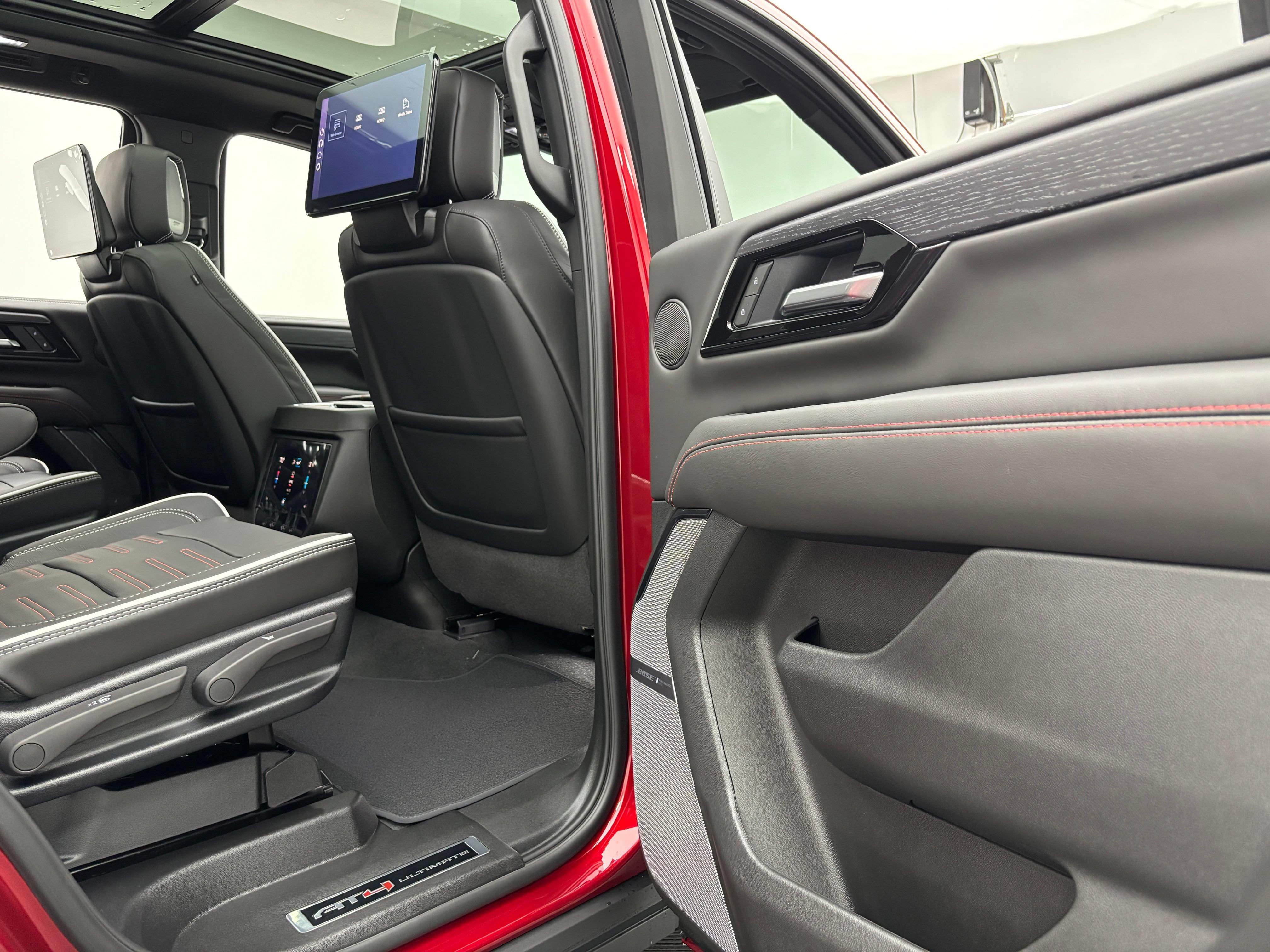New 2026 GMC Yukon AT4 Ultimate AWD/4WD image 42