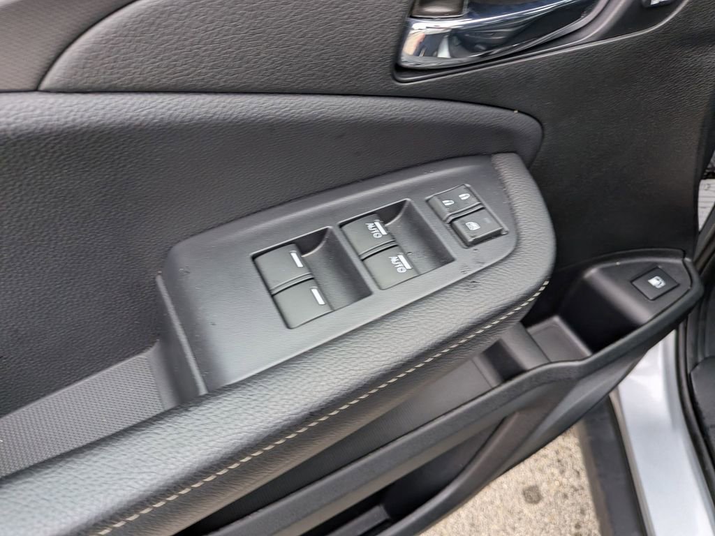 Used 2025 Honda Ridgeline RTL image 13