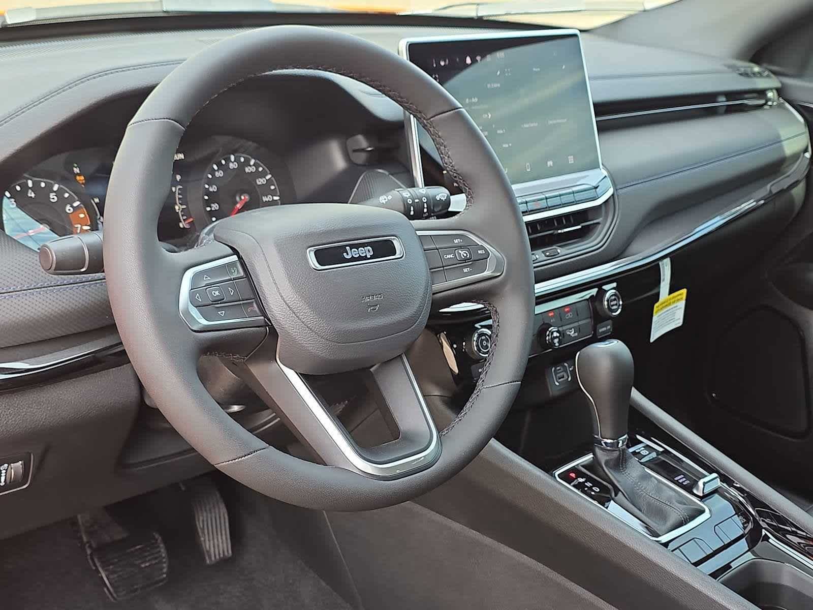 New 2026 Jeep Compass Latitude AWD/4WD image 2