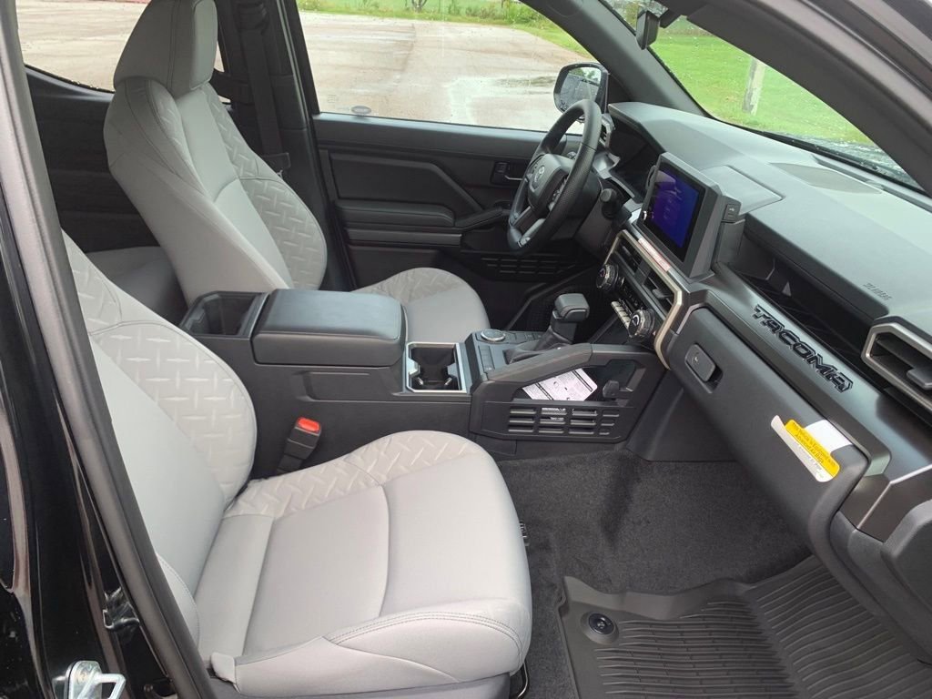 New 2025 Toyota Tacoma SR5 image 30