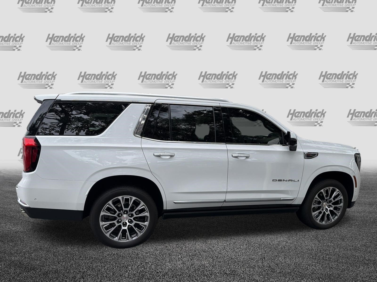 Used 2026 GMC Yukon Denali w/ Denali Reserve Package AWD/4WD image 10