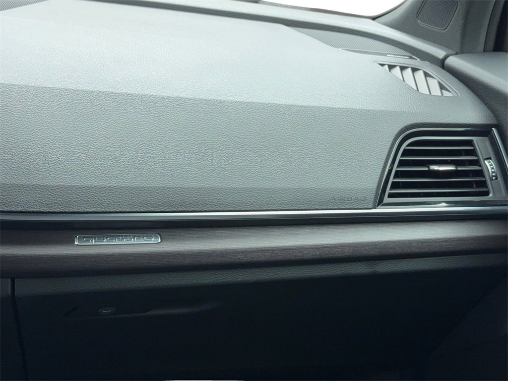 Used 2022 Audi Q5 2.0T Premium Plus w/ Premium Plus Package image 20