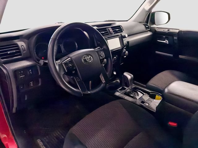 Certified 2019 Toyota 4Runner TRD Off-Road AWD/4WD image 8