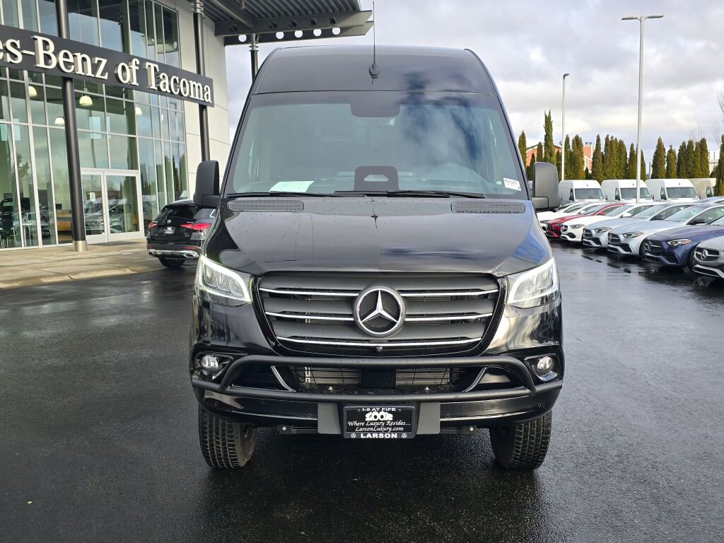 New 2025 Mercedes-Benz Sprinter 2500 image 9