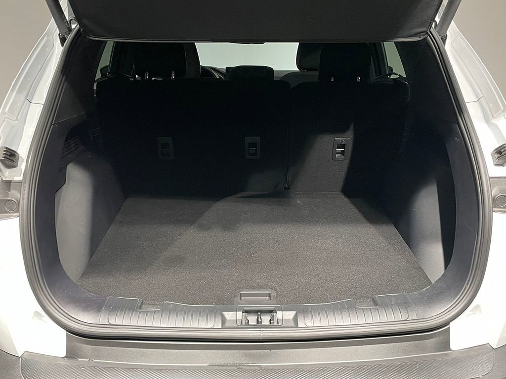 Used 2025 Ford Escape Active w/ Tech Pack #1 AWD/4WD image 5