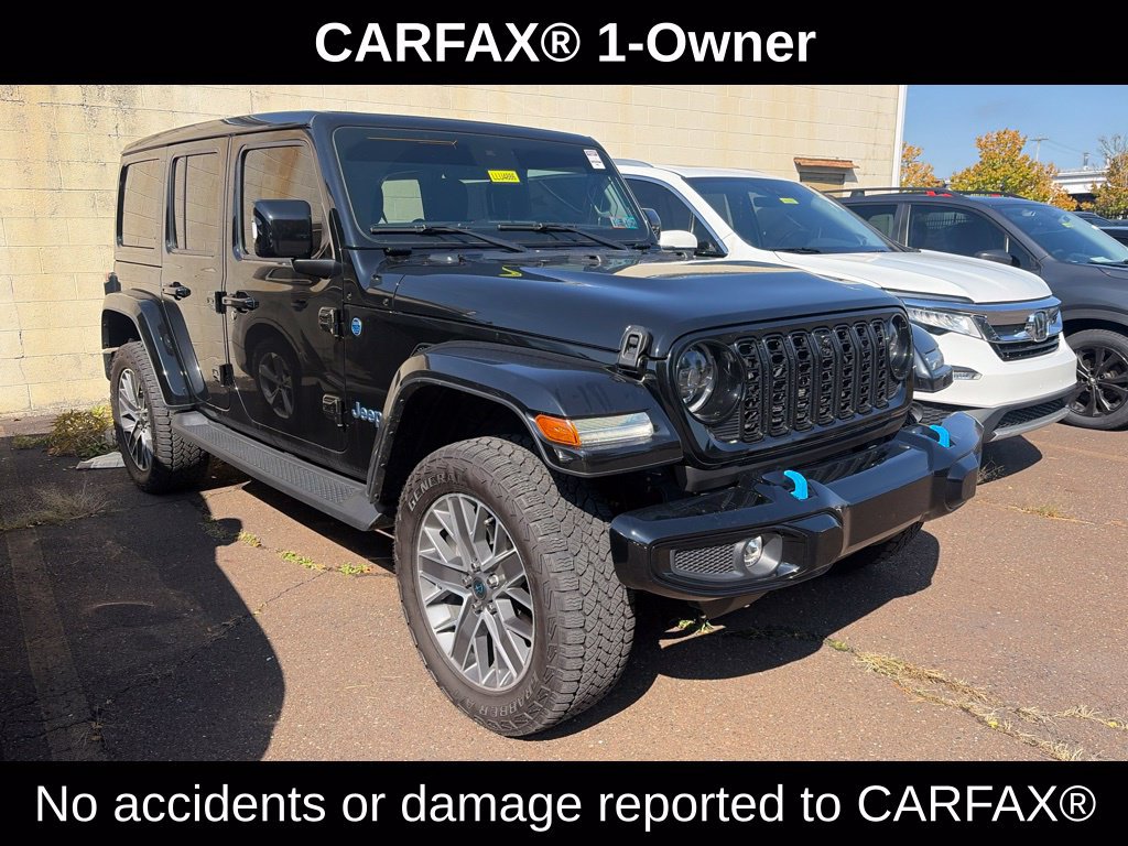 Used 2024 Jeep Wrangler High Altitude AWD/4WD image 3