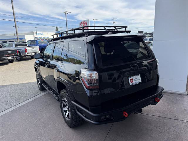 Certified 2020 Toyota 4Runner TRD Off-Road Premium AWD/4WD image 5