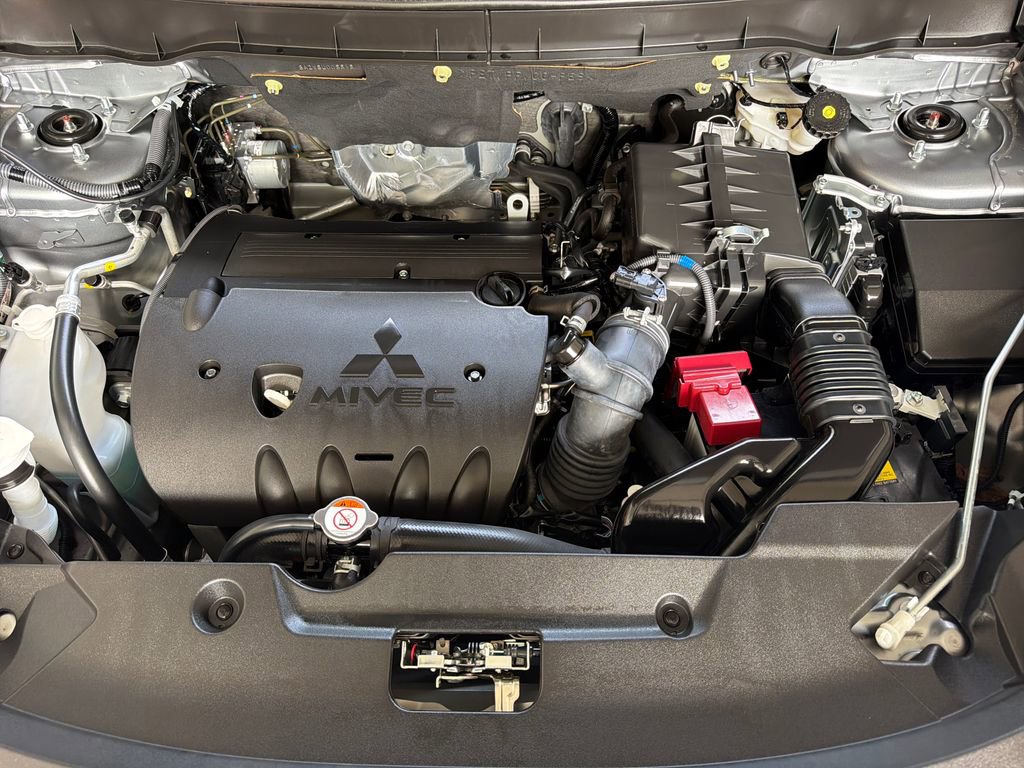 Used 2025 Mitsubishi Outlander Sport ES image 32