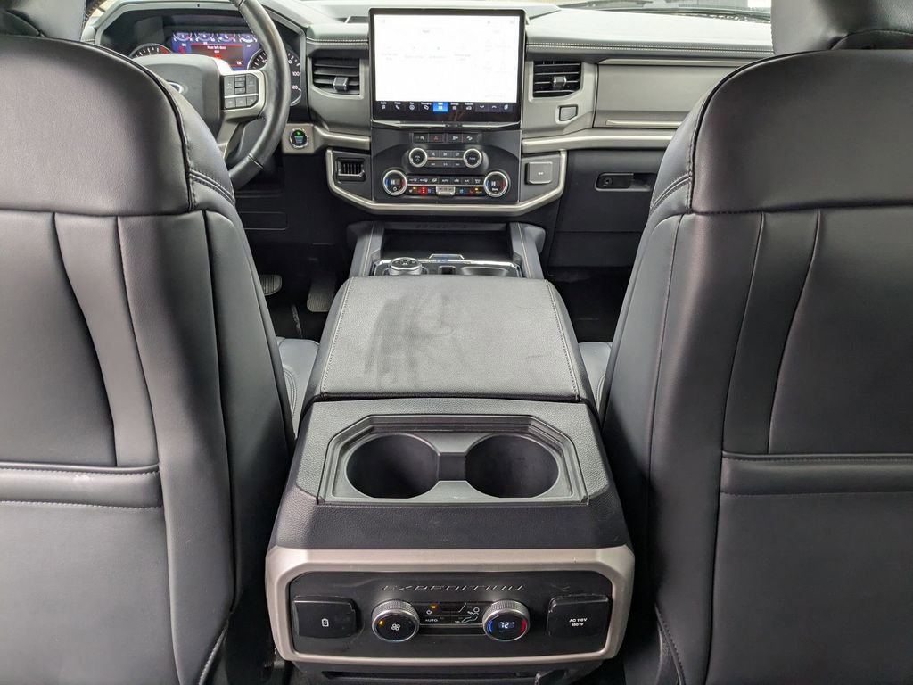 Used 2024 Ford Expedition Max XLT image 33