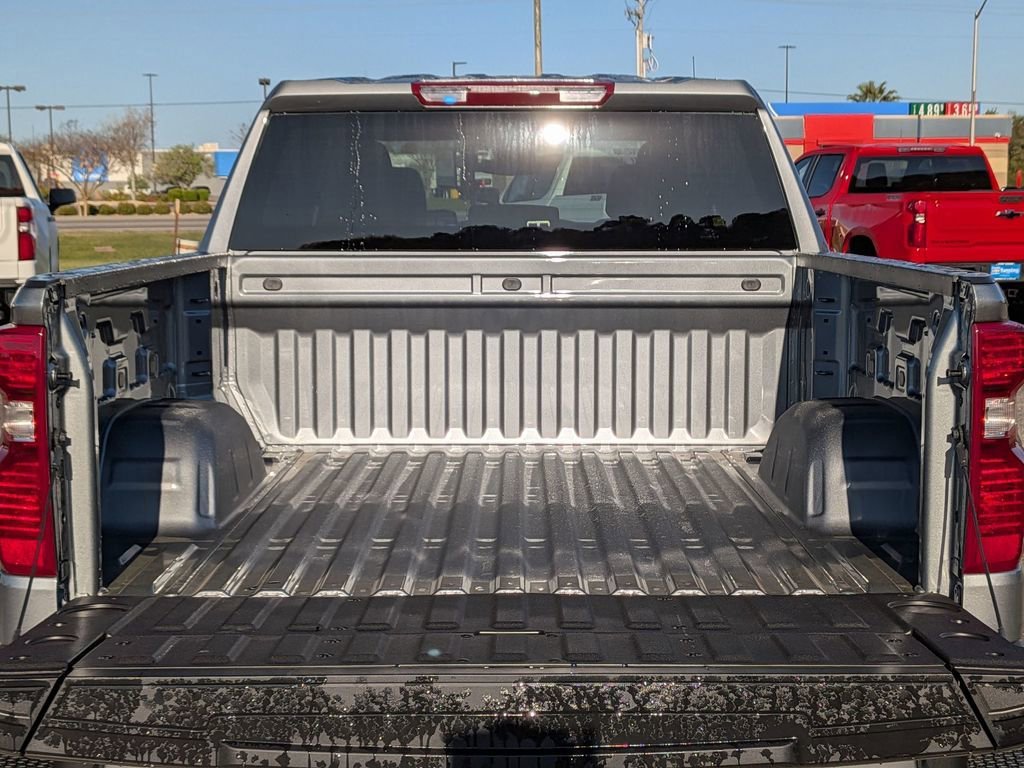 New 2026 Chevrolet Silverado 1500 Custom AWD/4WD image 29