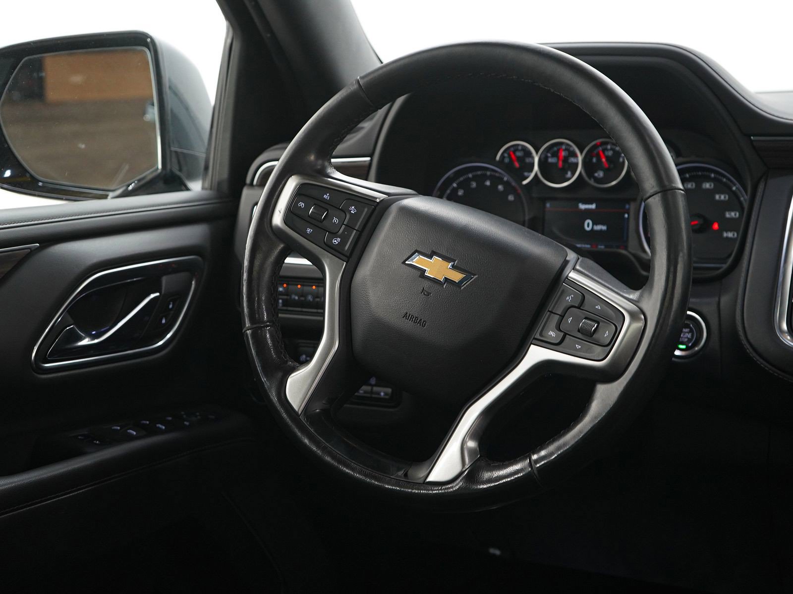 Used 2021 Chevrolet Tahoe LT w/ LT Signature Package AWD/4WD image 14