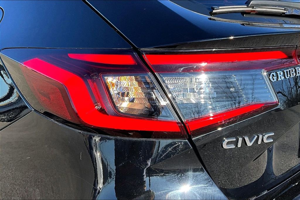 Used 2025 Honda Civic Sport image 40
