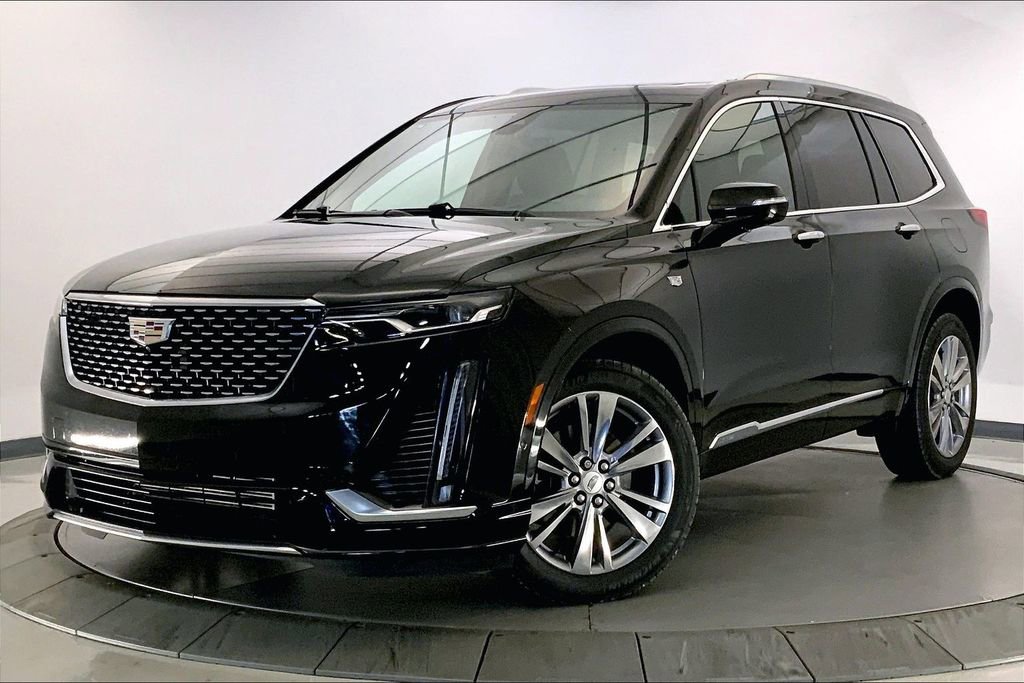 Used 2023 Cadillac XT6 Premium Luxury w/ Technology Package AWD/4WD image 11