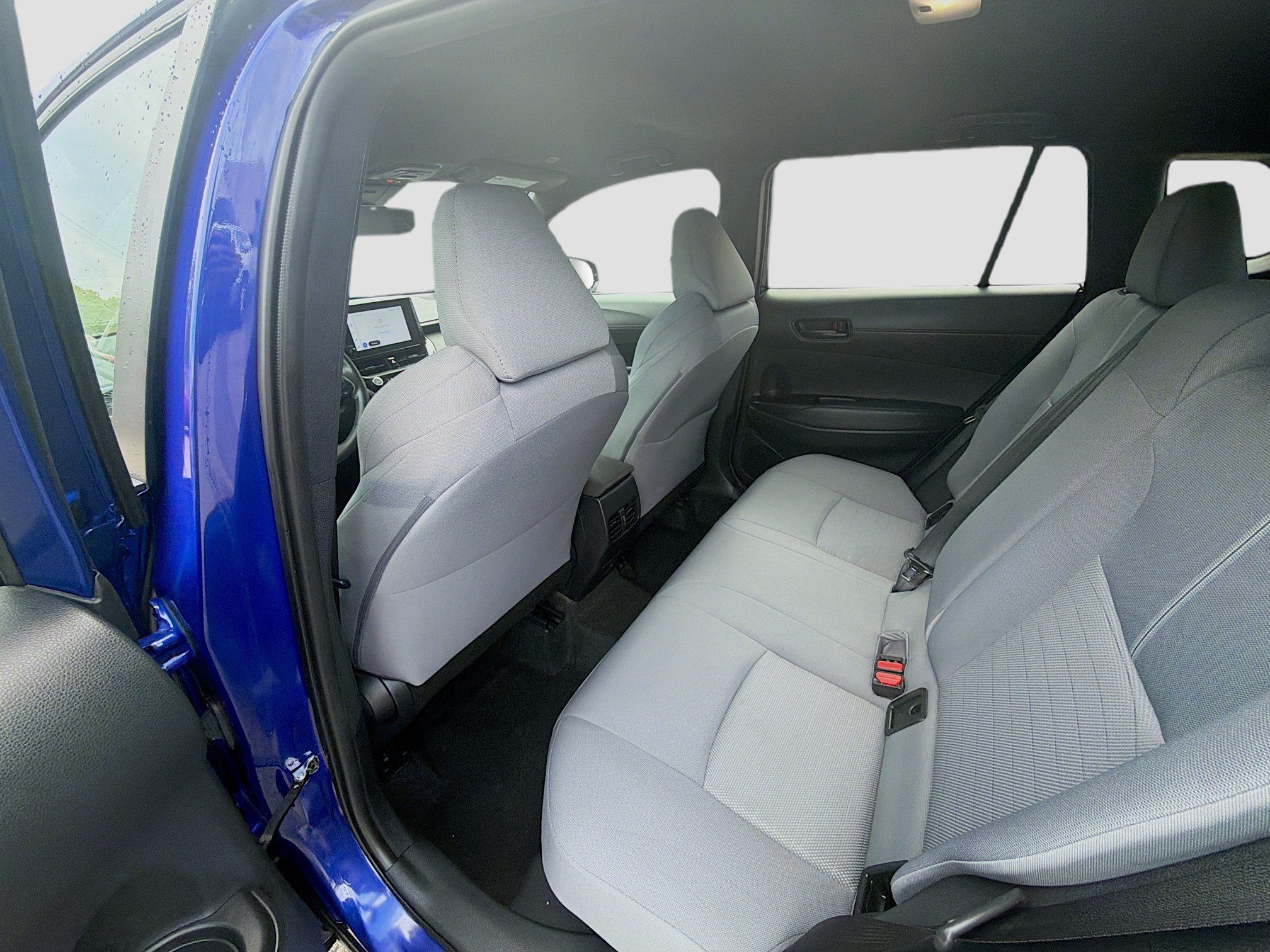 Used 2025 Toyota Corolla Cross AWD Hybrid image 24