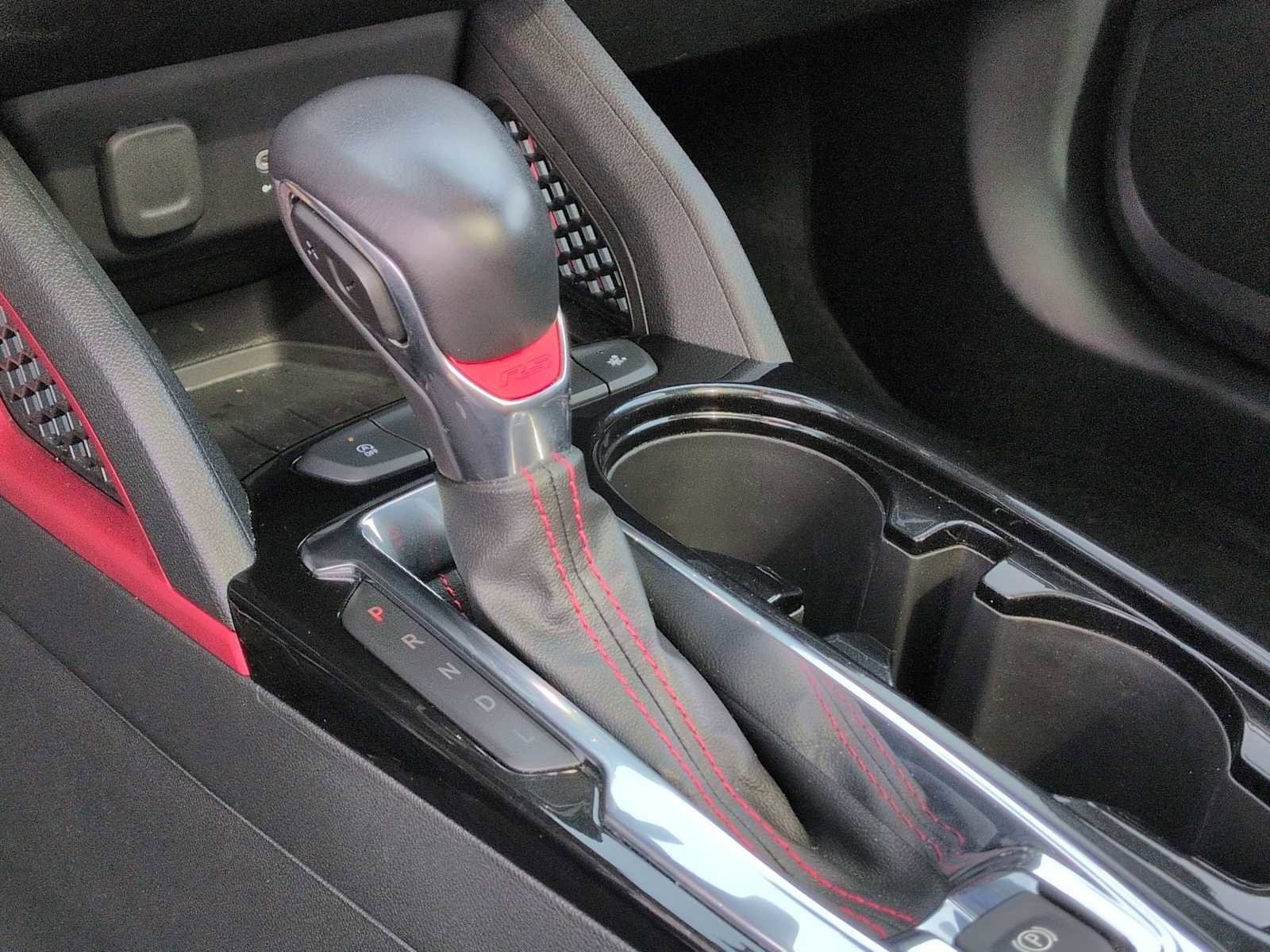 Used 2021 Chevrolet TrailBlazer RS w/ Sun and Liftgate Package image 33