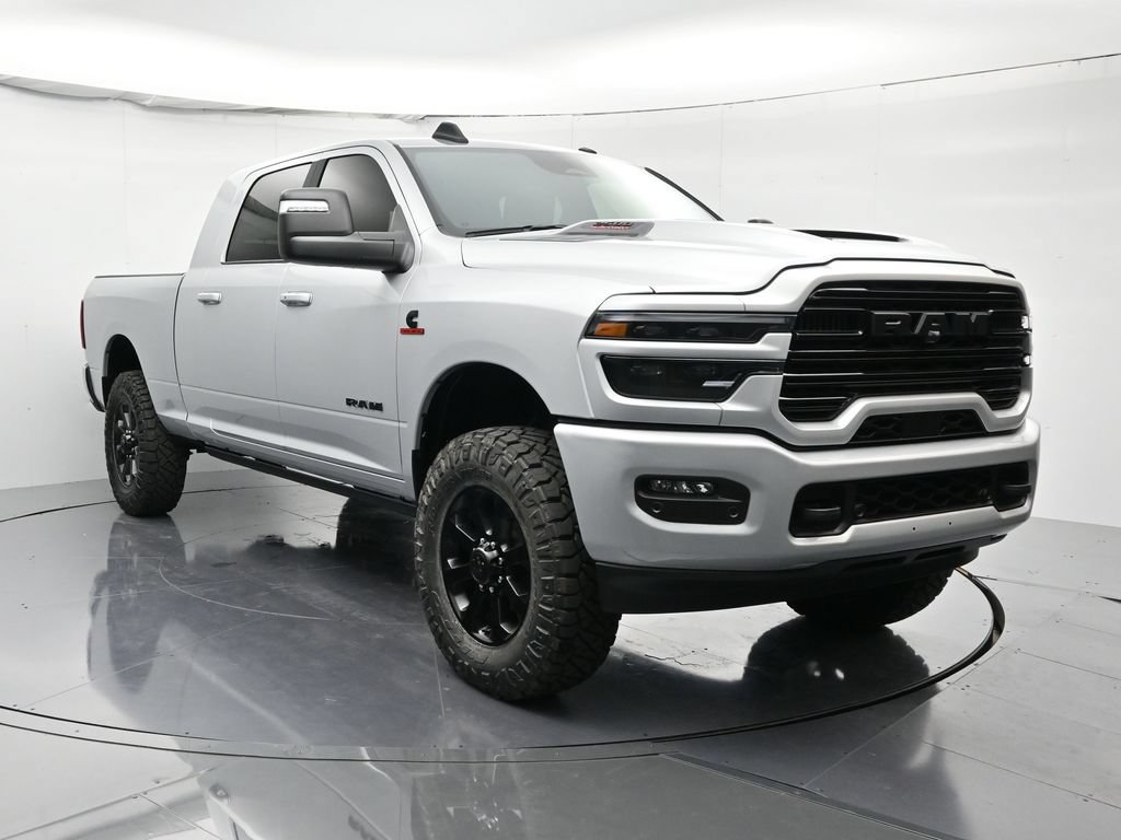 New 2026 RAM 2500 Laramie AWD/4WD image 3