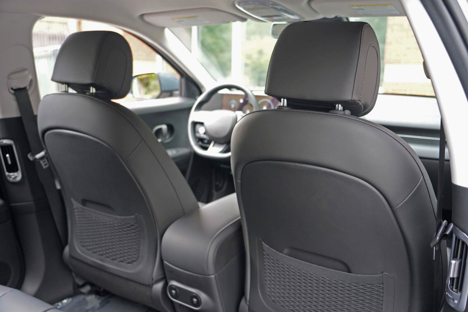 Used 2025 Hyundai Ioniq 5 SEL RWD image 38