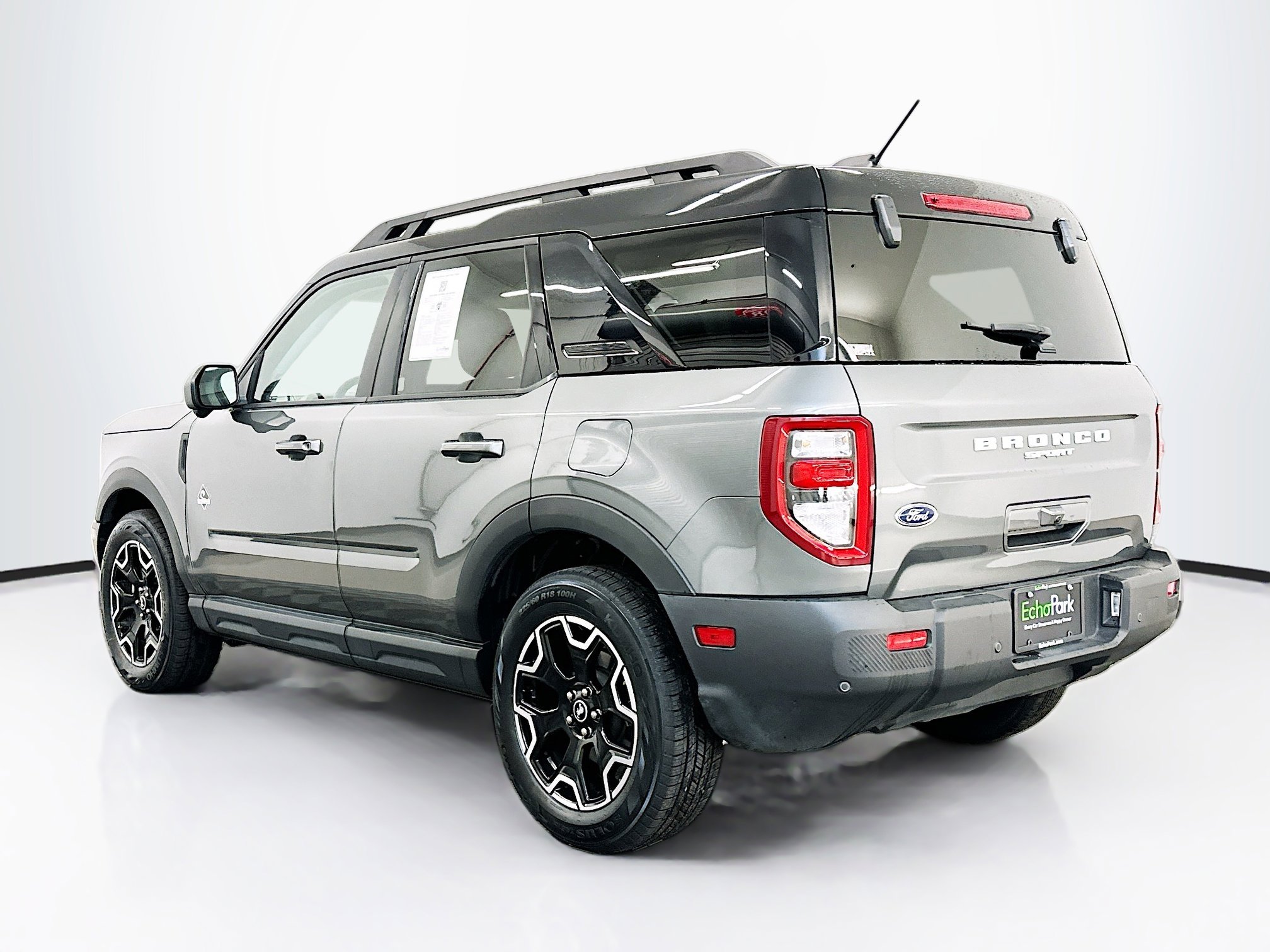 Used 2025 Ford Bronco Sport Outer Banks w/ Outer Banks Tech Package+ AWD/4WD image 5