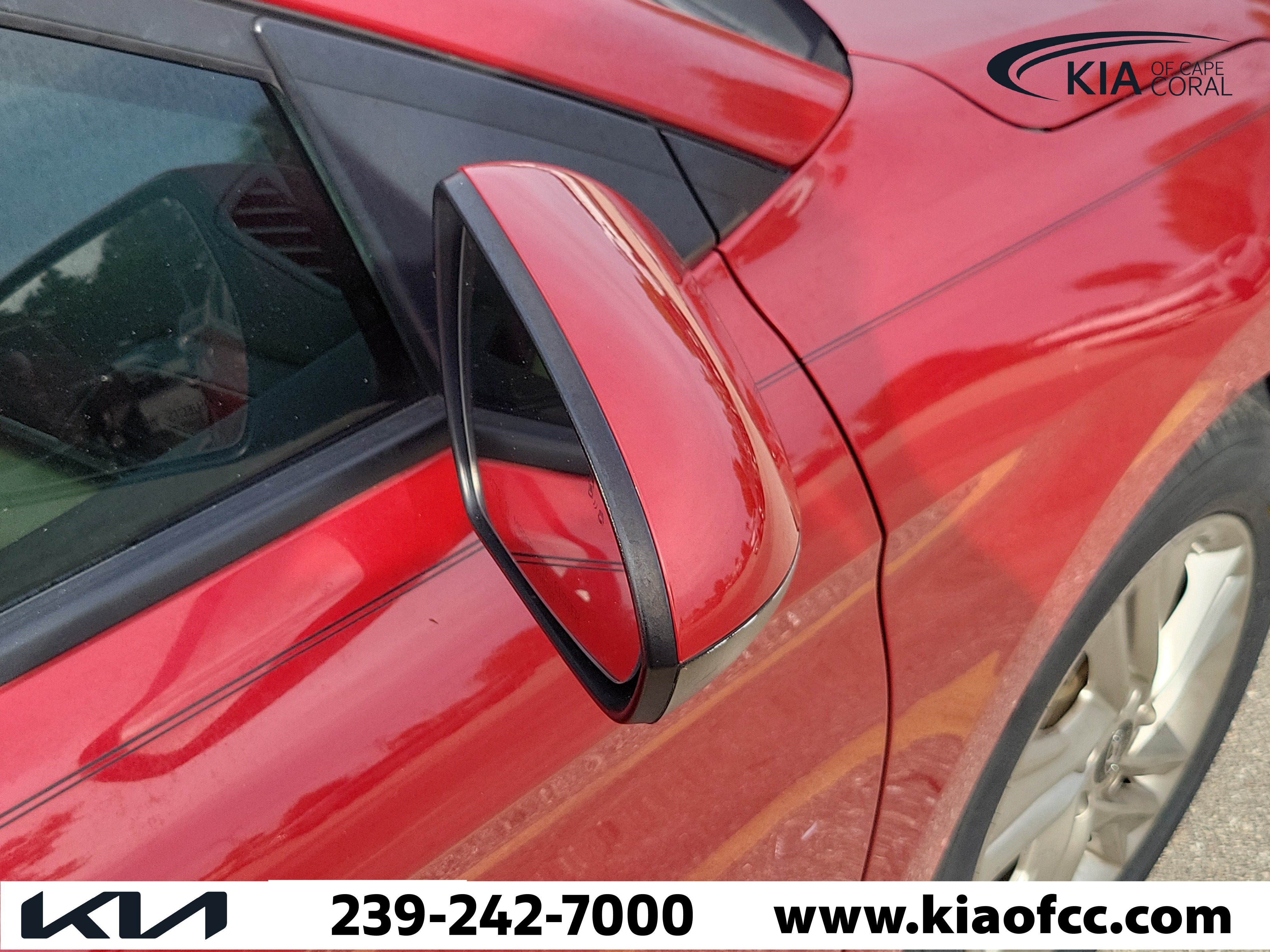 Used 2020 Hyundai Elantra SEL FWD image 8