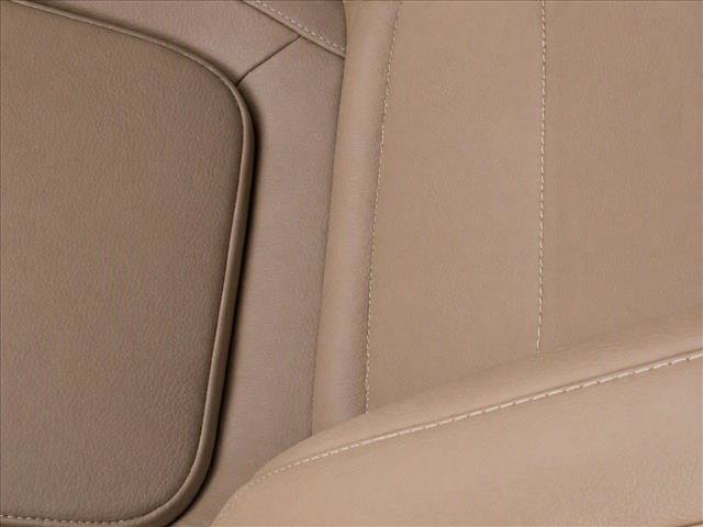 New 2026 Mercedes-Benz C 300 Sedan image 21