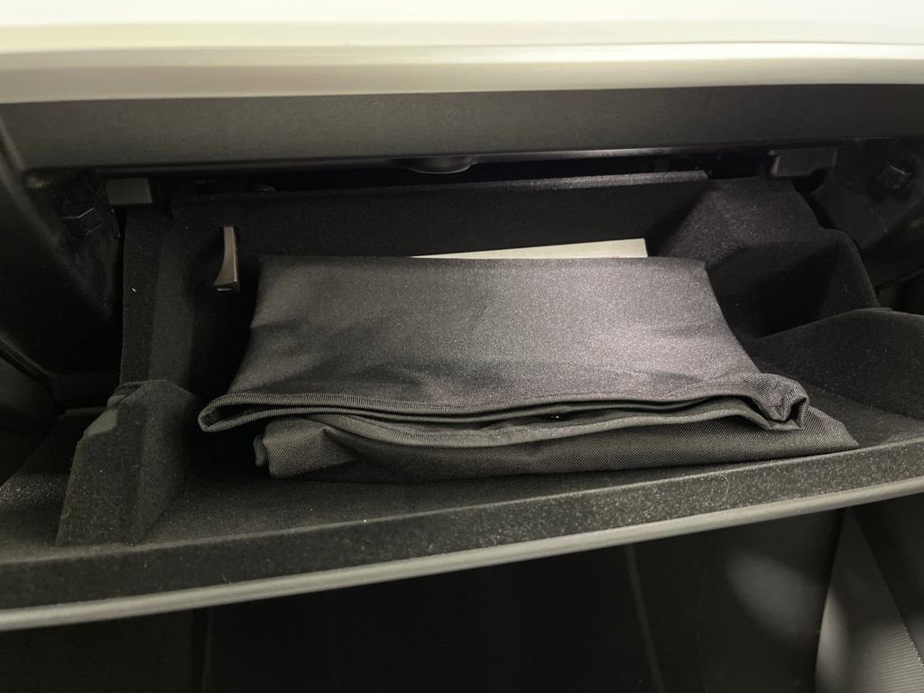 Used 2023 Tesla Model Y Long Range image 27