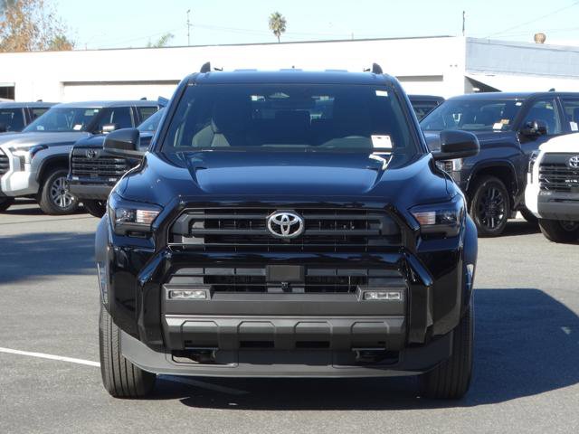 New 2026 Toyota 4Runner SR5 AWD/4WD image 3