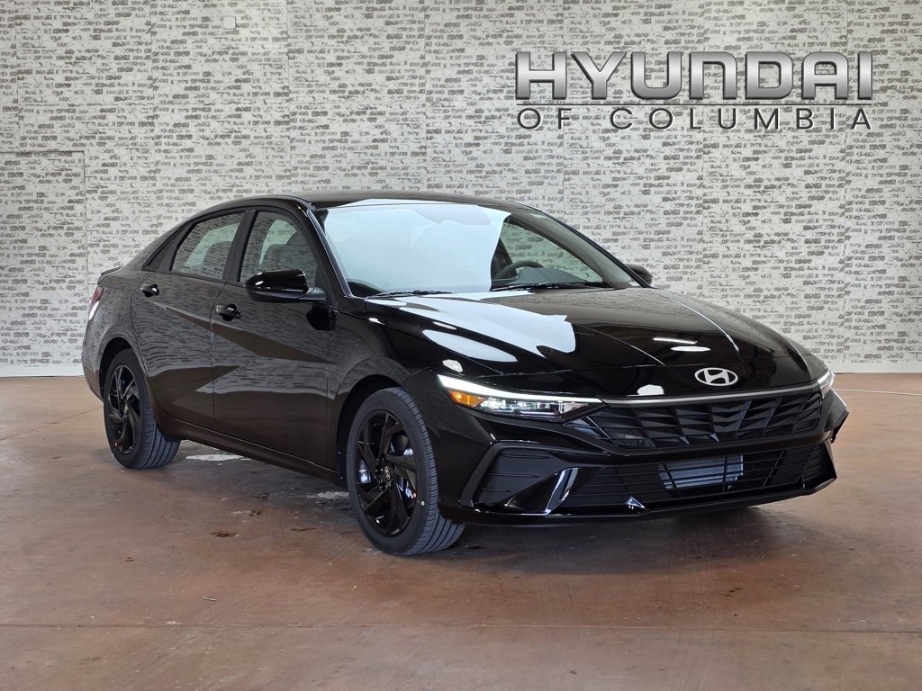 New 2026 Hyundai Elantra Sport image 1