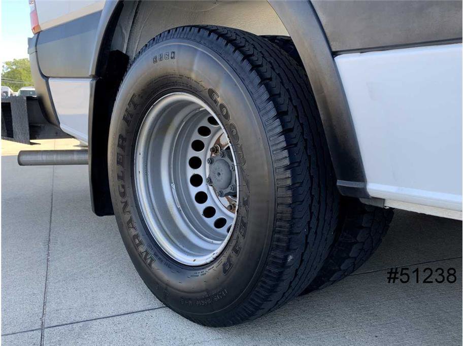 Used 2012 Mercedes-Benz Sprinter 3500 w/ High Idle Fixed Pkg image 26