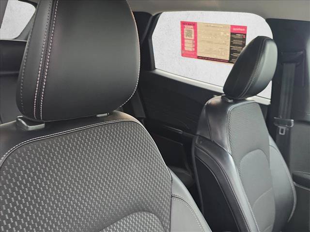 Used 2023 Ford Escape SE FWD image 24