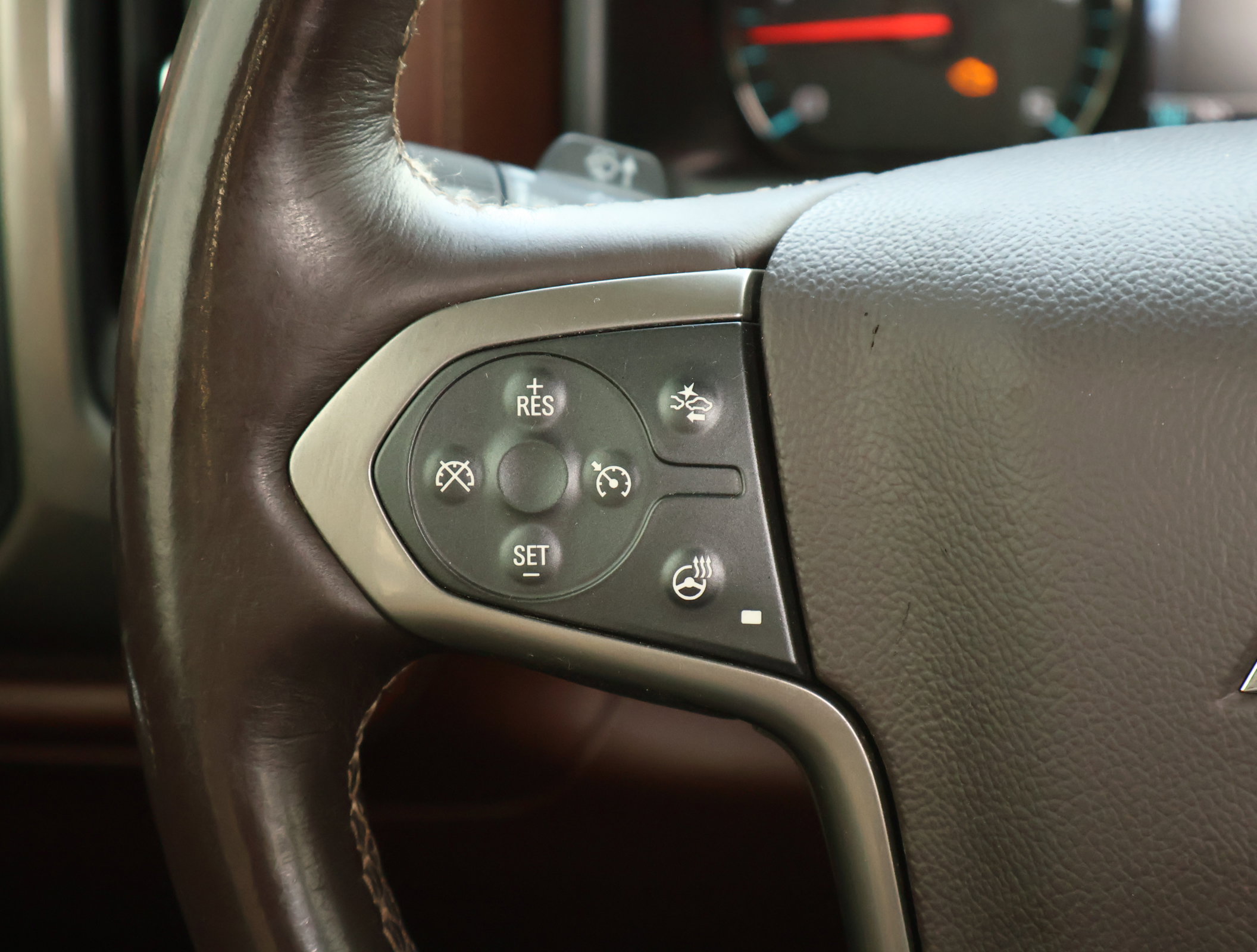 Used 2016 Chevrolet Silverado 2500 High Country w/ Duramax Plus Package image 15