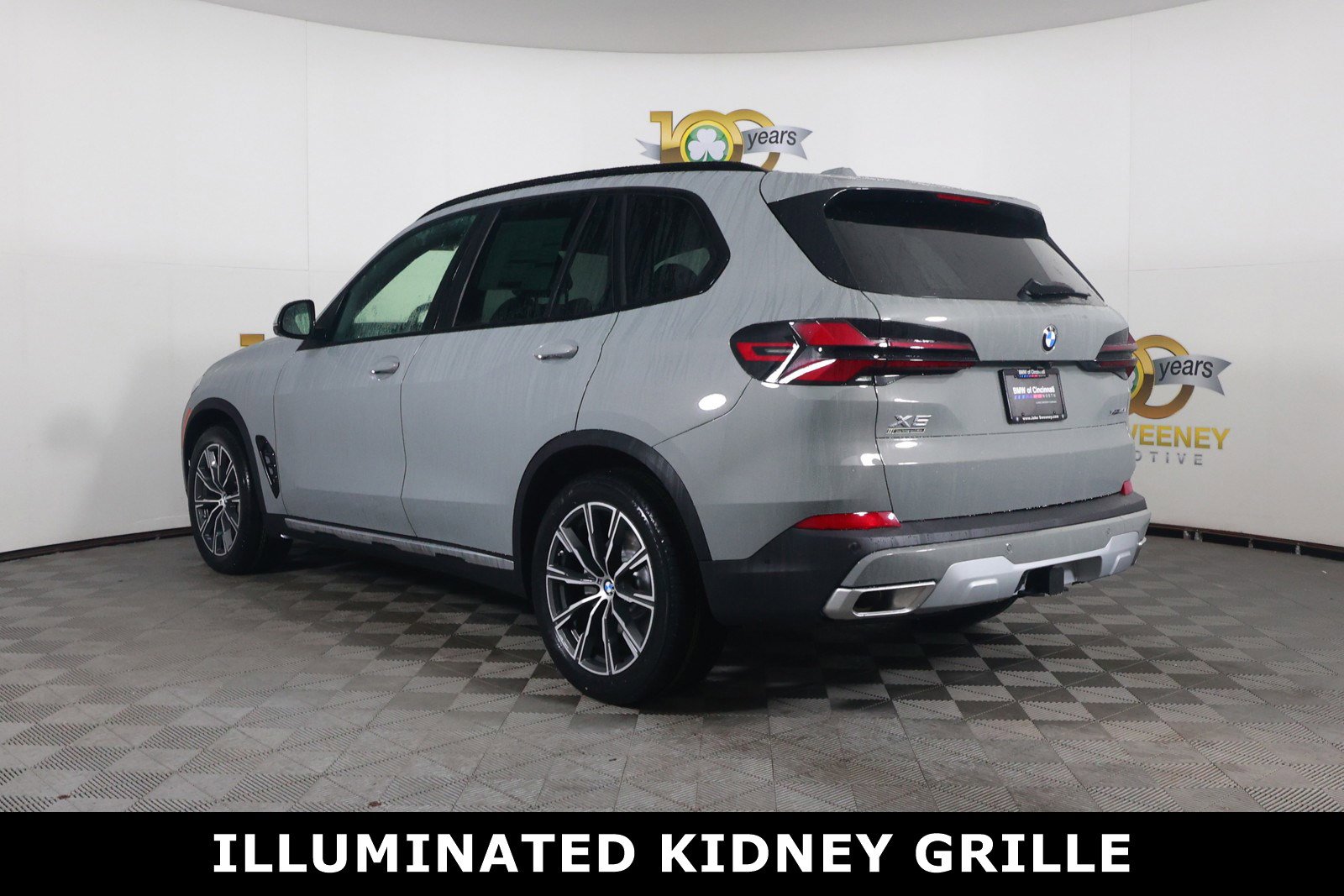 Certified 2025 BMW X5 xDrive40i w/ Parking Assistance Package image 5