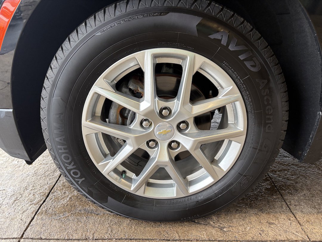 Used 2022 Chevrolet Equinox LS image 11