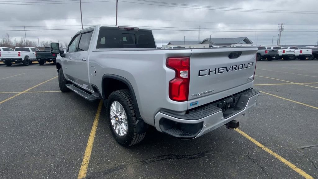Certified 2022 Chevrolet Silverado 3500 High Country w/ Z71 Off-Road Package image 7